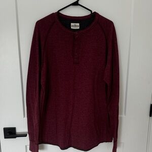 Distillery Long Sleeve Henley in Burgundy